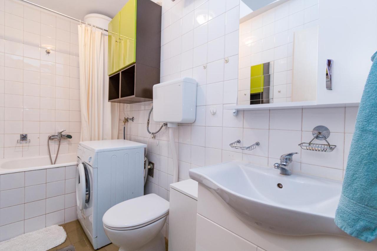 Apartments With Wifi Klenovica, Novi Vinodolski - 5530 Eksteriør billede
